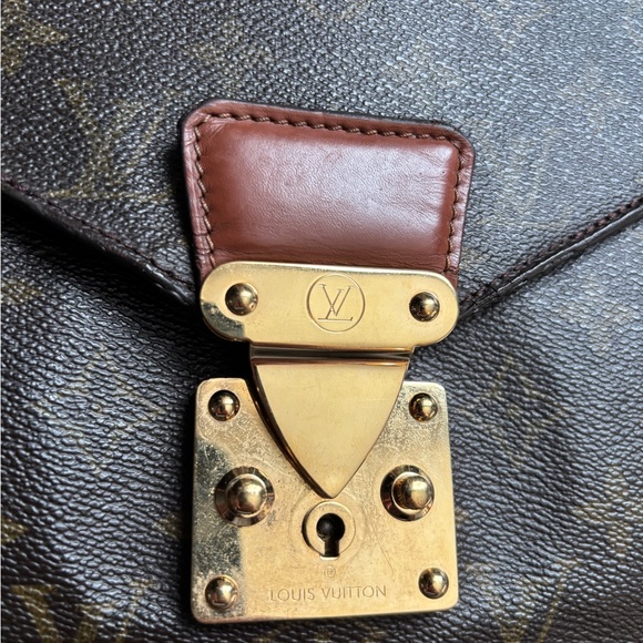 Louis Vuitton Monogram Porte Document Bandoliere - Picture 5 of 14